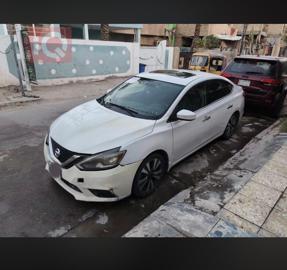 نیسان سێنترا